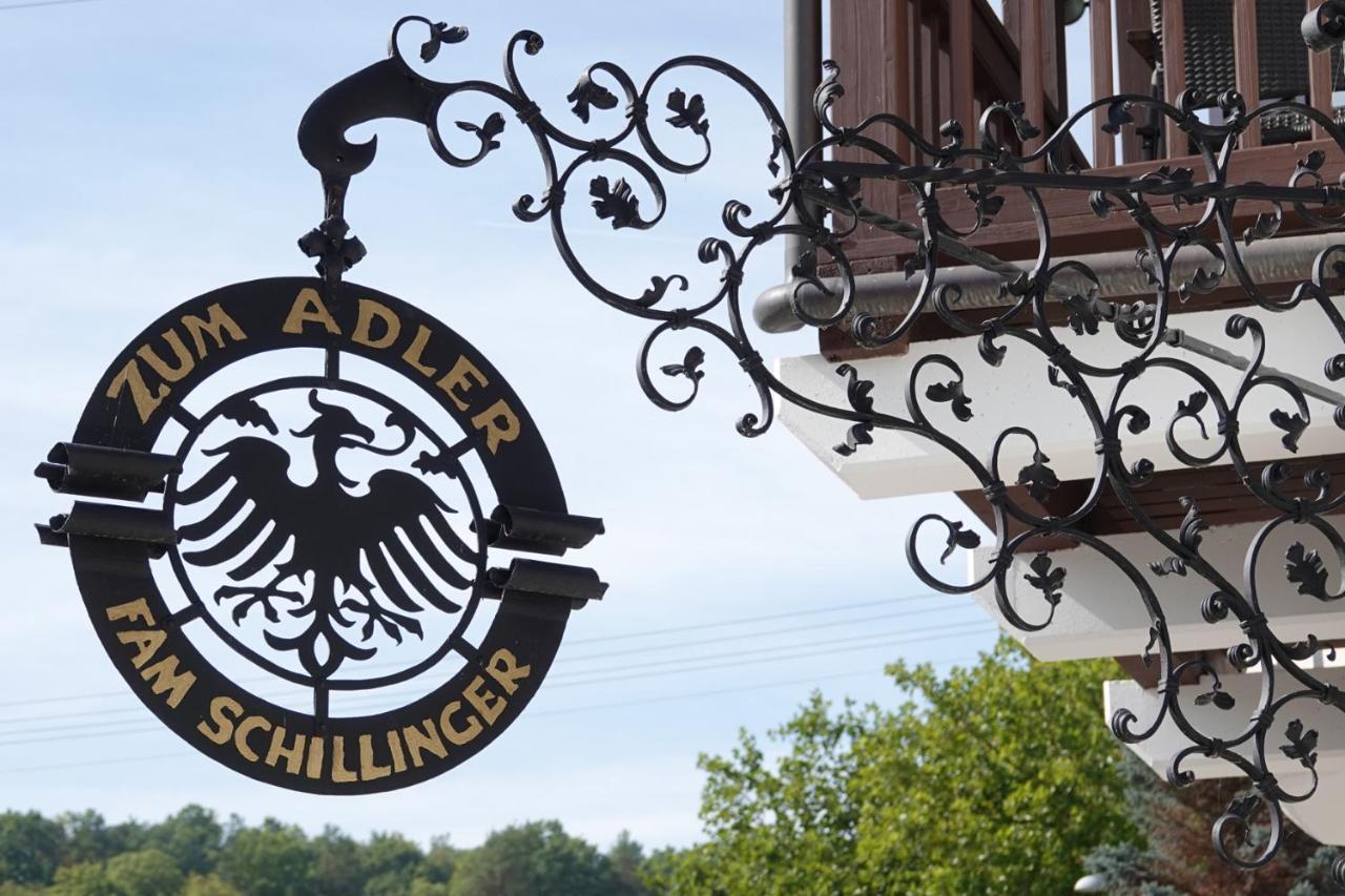 Hotel Adler Лауда-Кёнигсхофен Экстерьер фото